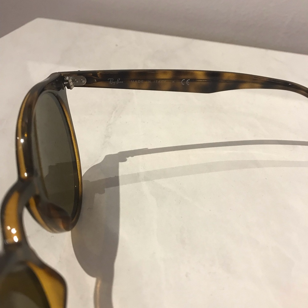 Ray-Ban round cat eye sunglasses - Picture 3 of 5